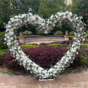 5D Flower Heart Arch – White