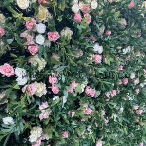 Kendall – Flower Wall
