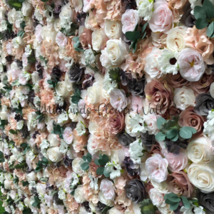 Annabelle – Flower Wall