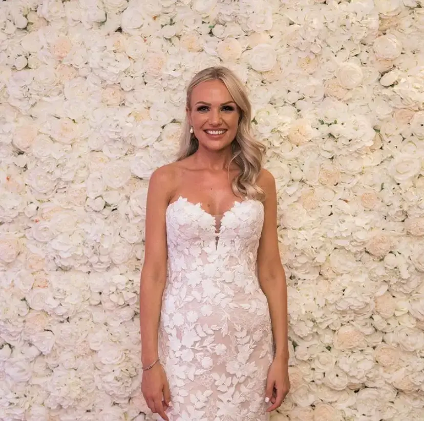wedding flower wall